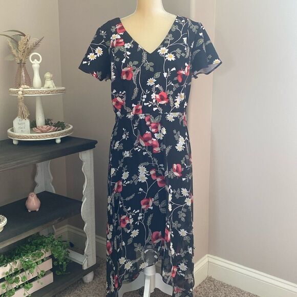 EUC Lane Bryant Dress (size 18/20) - Picture 2 of 8